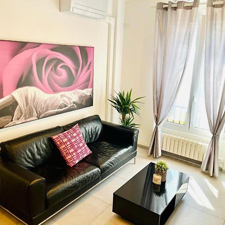 Nice Apartments In The Historic Center Verbania Dış mekan fotoğraf