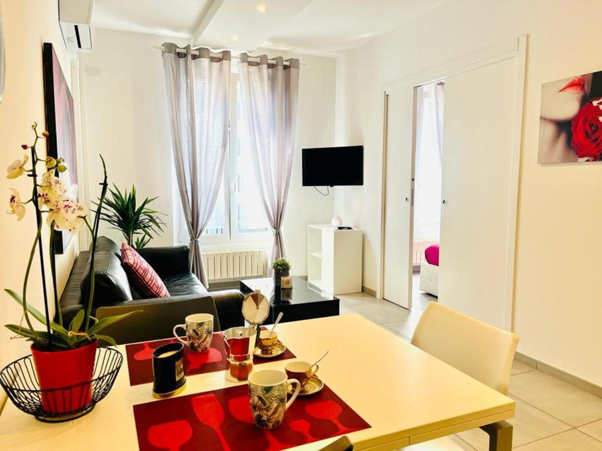 Nice Apartments In The Historic Center Verbania Dış mekan fotoğraf