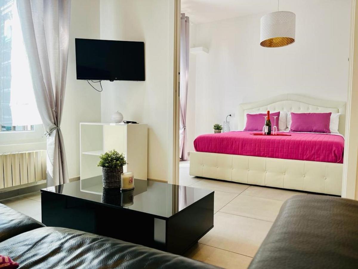 Nice Apartments In The Historic Center Verbania Dış mekan fotoğraf